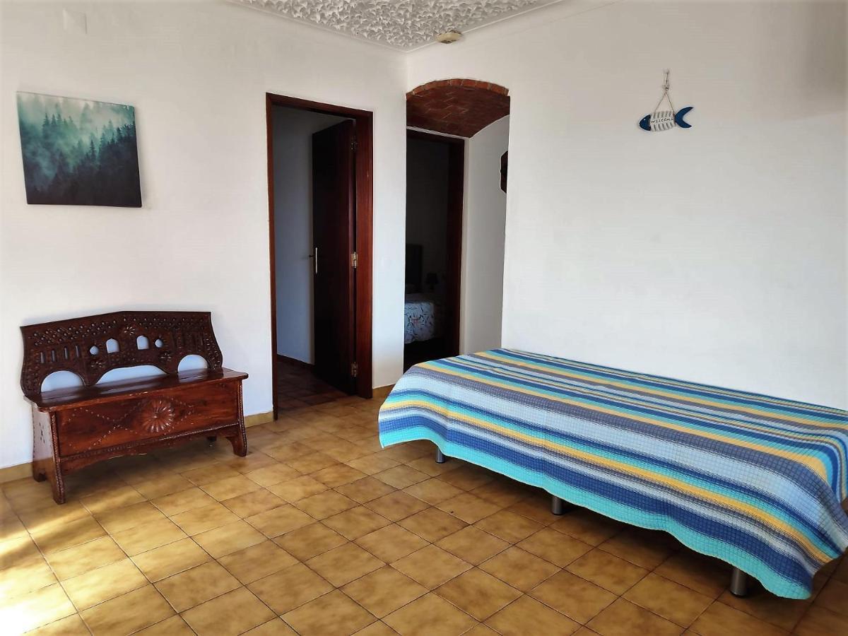 Apartamento V2 Pedro - By Bedzy อัลบูเฟรา ภายนอก รูปภาพ
